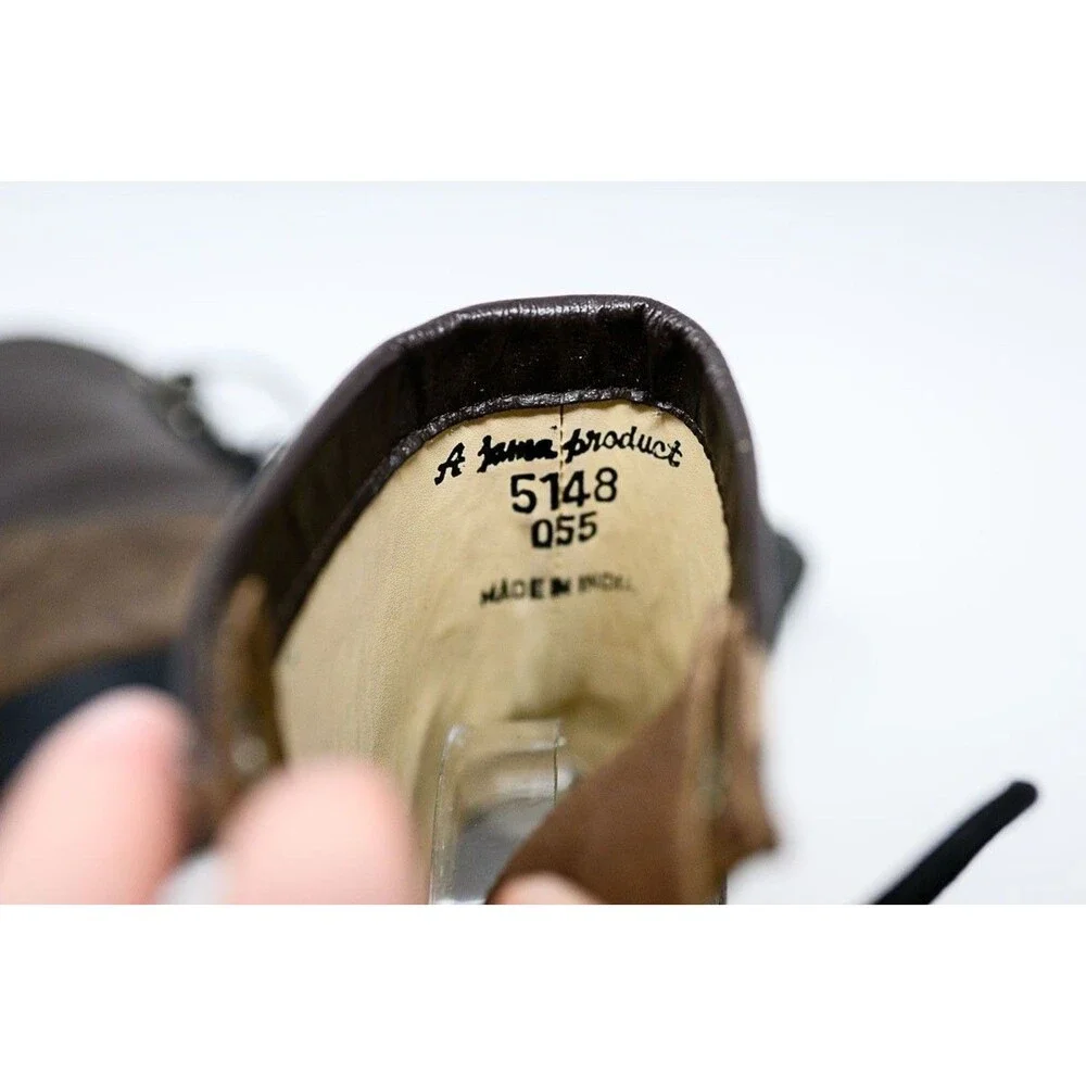 A Jama Product laceup Kiltie Boots Leather 5148 India no insoles?